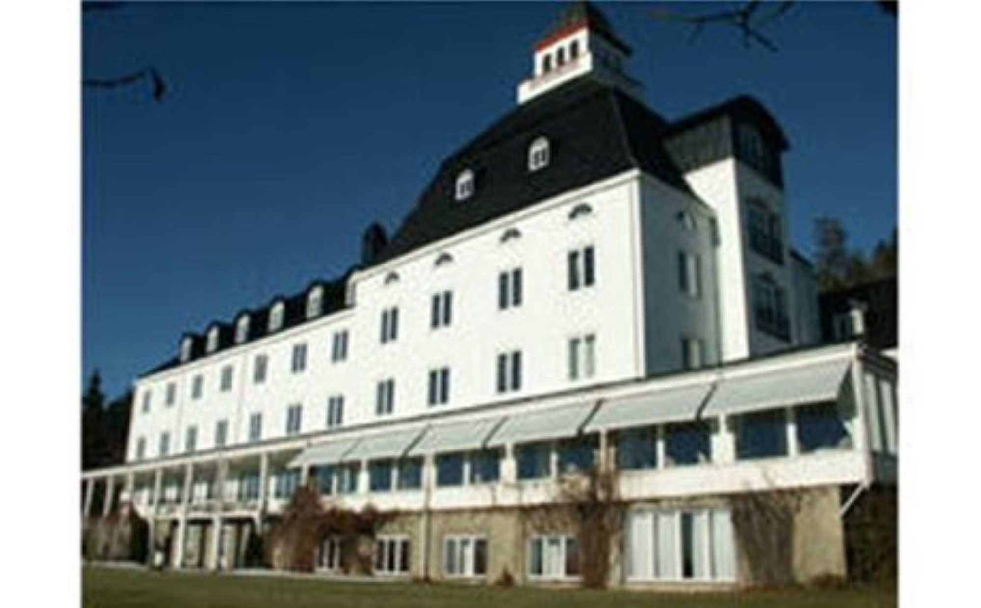 fasade av hotellet
