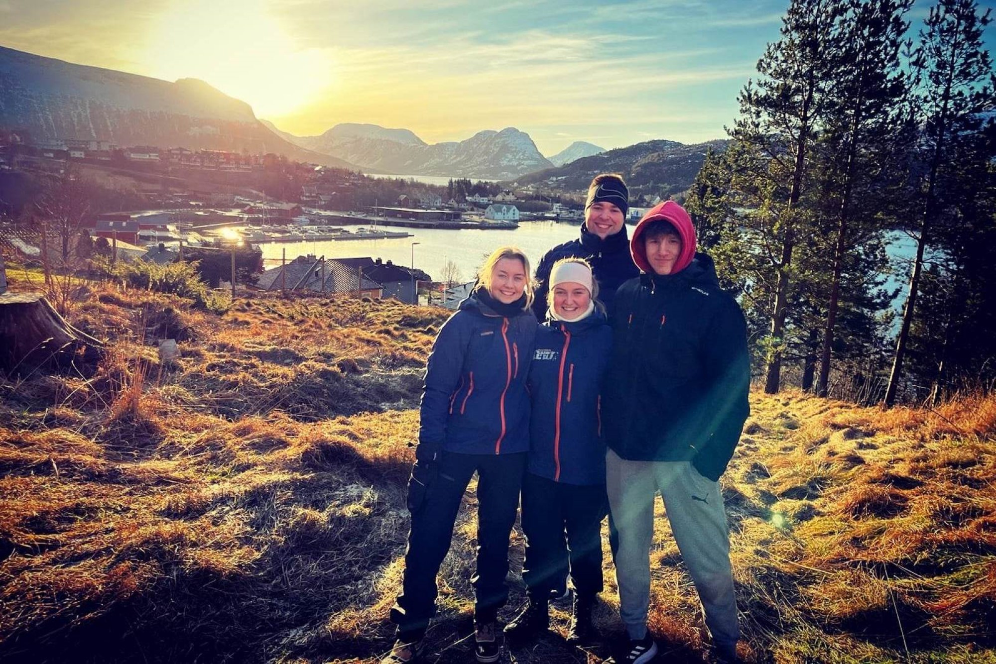 f.v. Hedda Hugvik, Kristina Håvik, Lars-Petter Ødegård og Bendik Kjenes