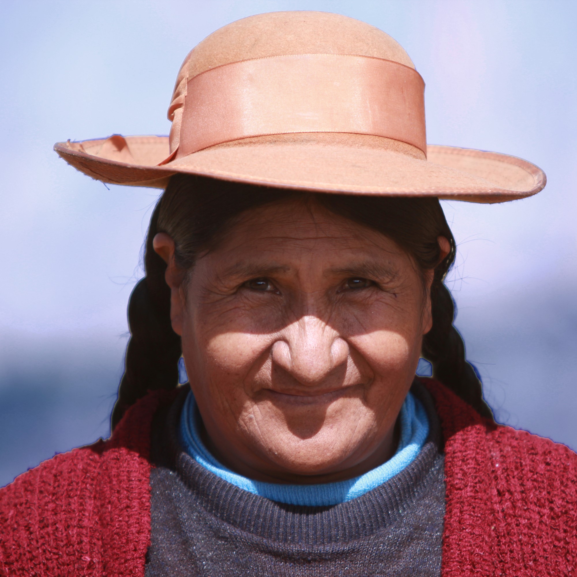 Peruansk kvinne i tradisjonelle klær