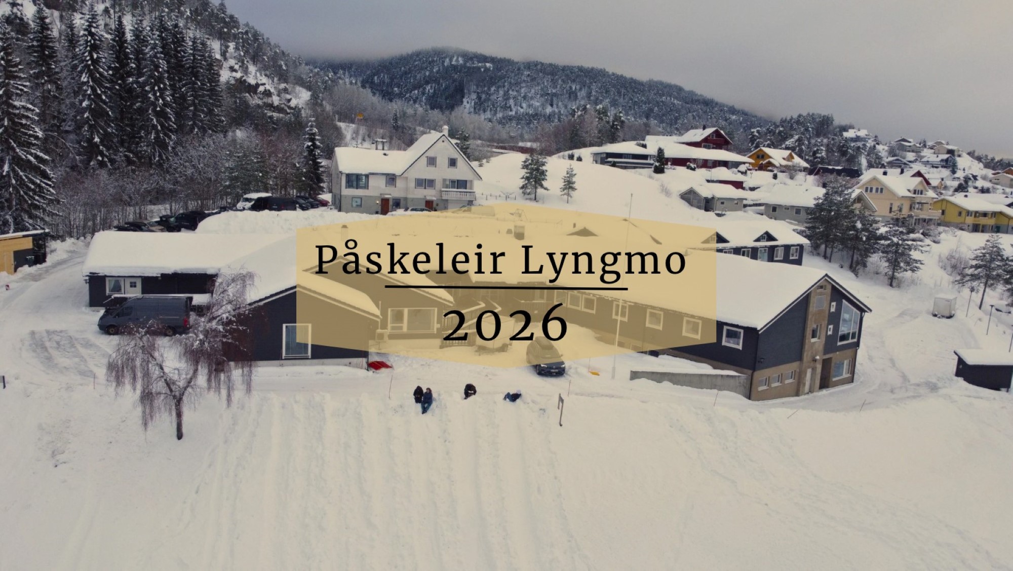 Bilde av Lyngmo med teksten Påskeleir