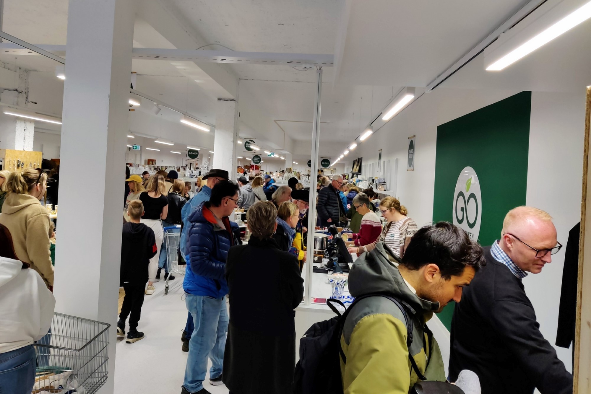 Fullt i Gjenbruken på åpningsdagen