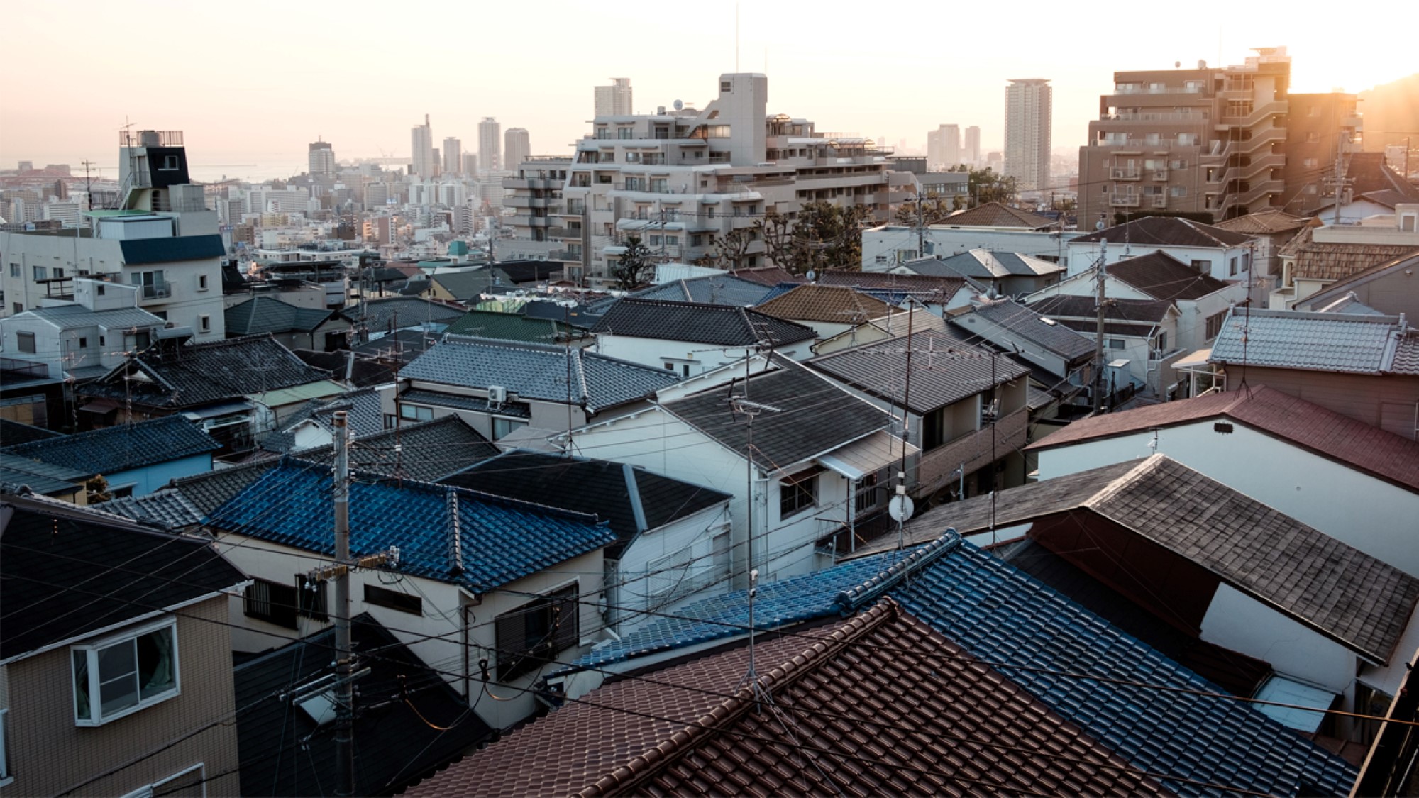 Utsikt over byen Kobe i Japan