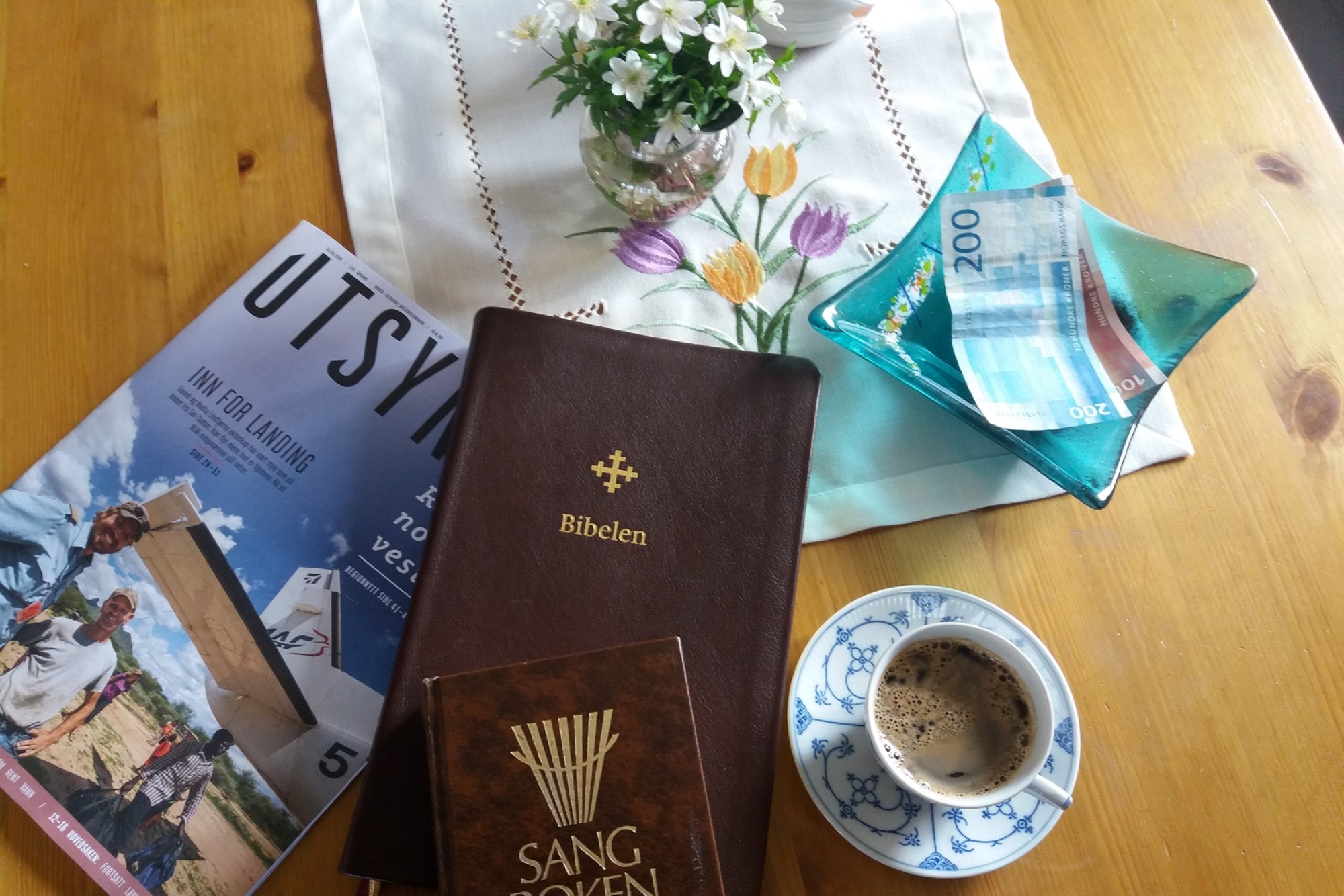 Bibel og sangbok